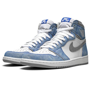 Air Jordan 1 Retro High OG Hyper Royal