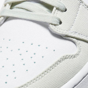 Air Jordan 1 Wmns Low Spruce Aura