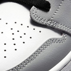 Air Jordan 1 Low GS Light Smoke Grey