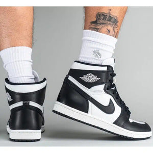 Air Jordan 1 Retro High 85 Black White