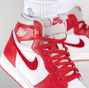 Air Jordan 1 WMNS Varsity Red Chenille