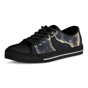 Full Moon Howling Wolf Print Black Low Top Sneakers