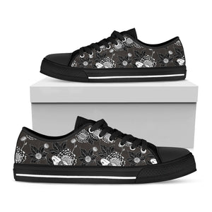 Koi Carp And Chrysanthemum Pattern Print Black Low Top Sneakers