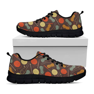 Yarn And Needle Pattern Print Black Running Shoes