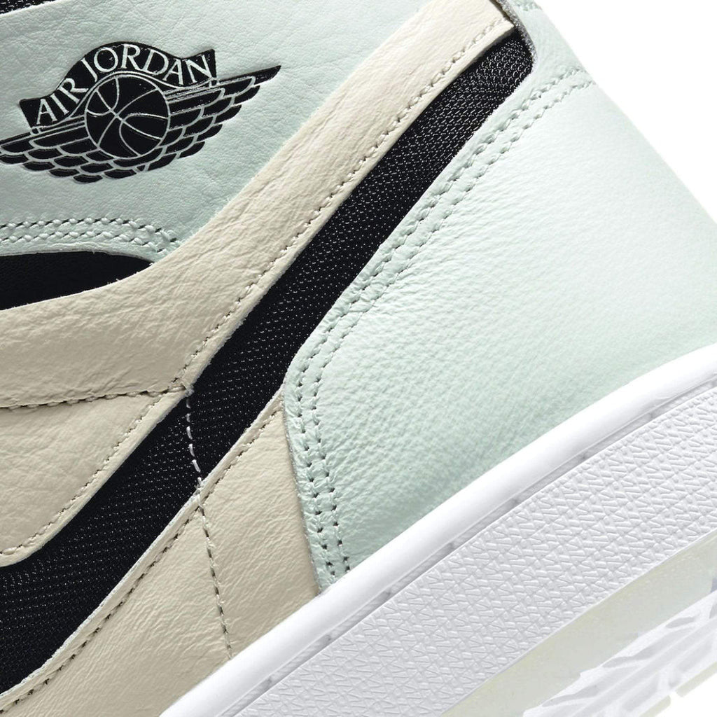 Air Jordan 1 High Zoom Comfort Wmns Easter