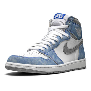 Air Jordan 1 Retro High OG Hyper Royal