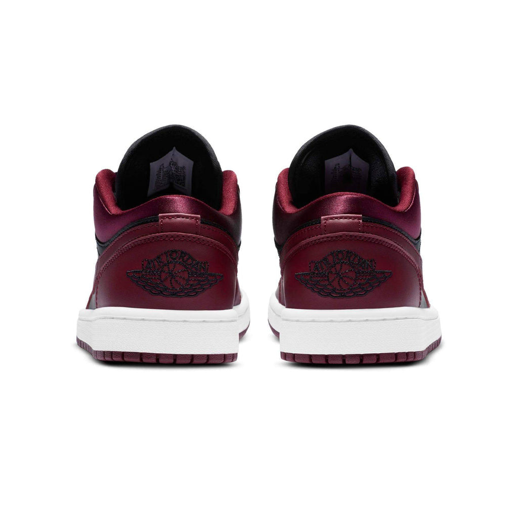 Air Jordan 1 Wmns Low SE Dark Beetroot