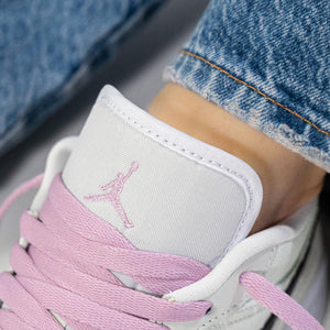 Air Jordan 1 Wmns Low SE Barely Green