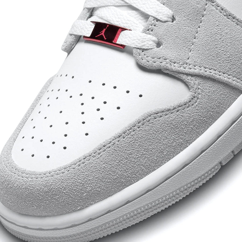 Air Jordan 1 Low SE Light Smoke Grey Gym Red