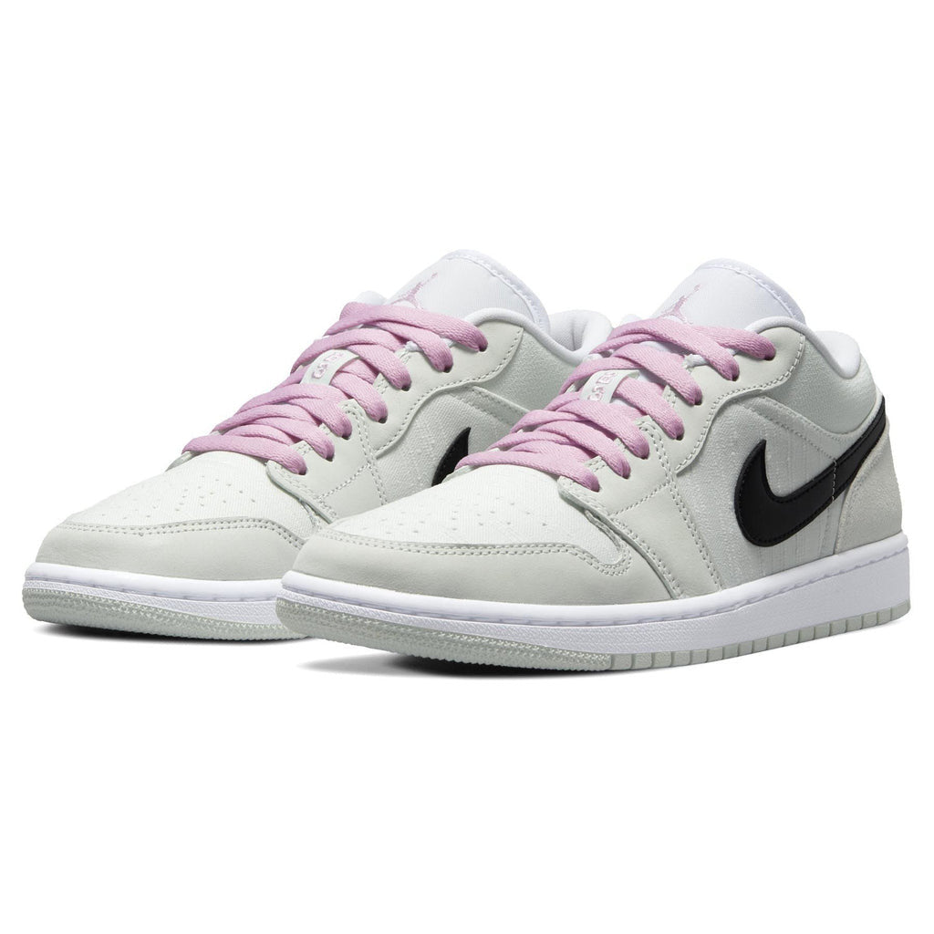 Air Jordan 1 Wmns Low SE Barely Green