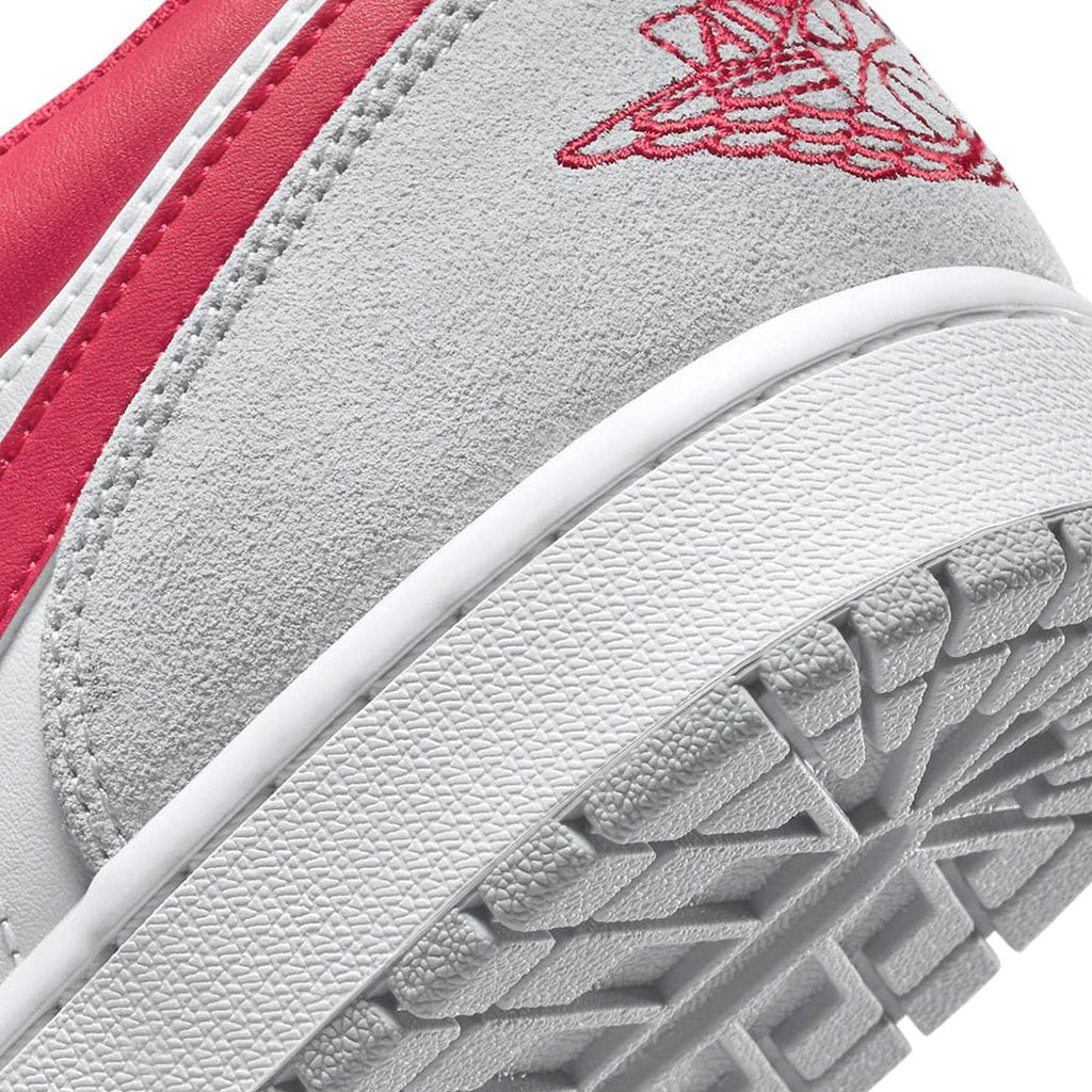 Air Jordan 1 Low SE Light Smoke Grey Gym Red