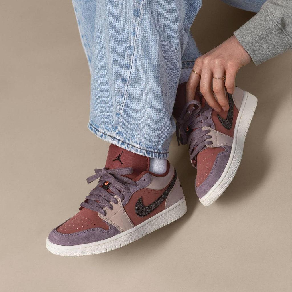 Air Jordan 1 Low Wmns Canyon Rust