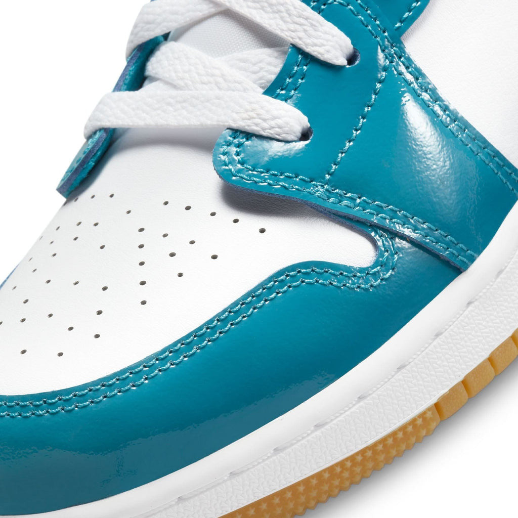 Air Jordan 1 Low SE GS Barcelona