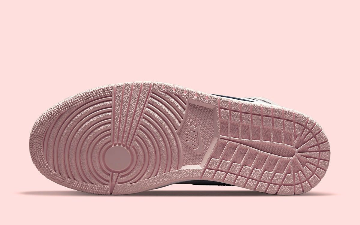 Air Jordan 1 High OG Atmosphere Bubble Gum