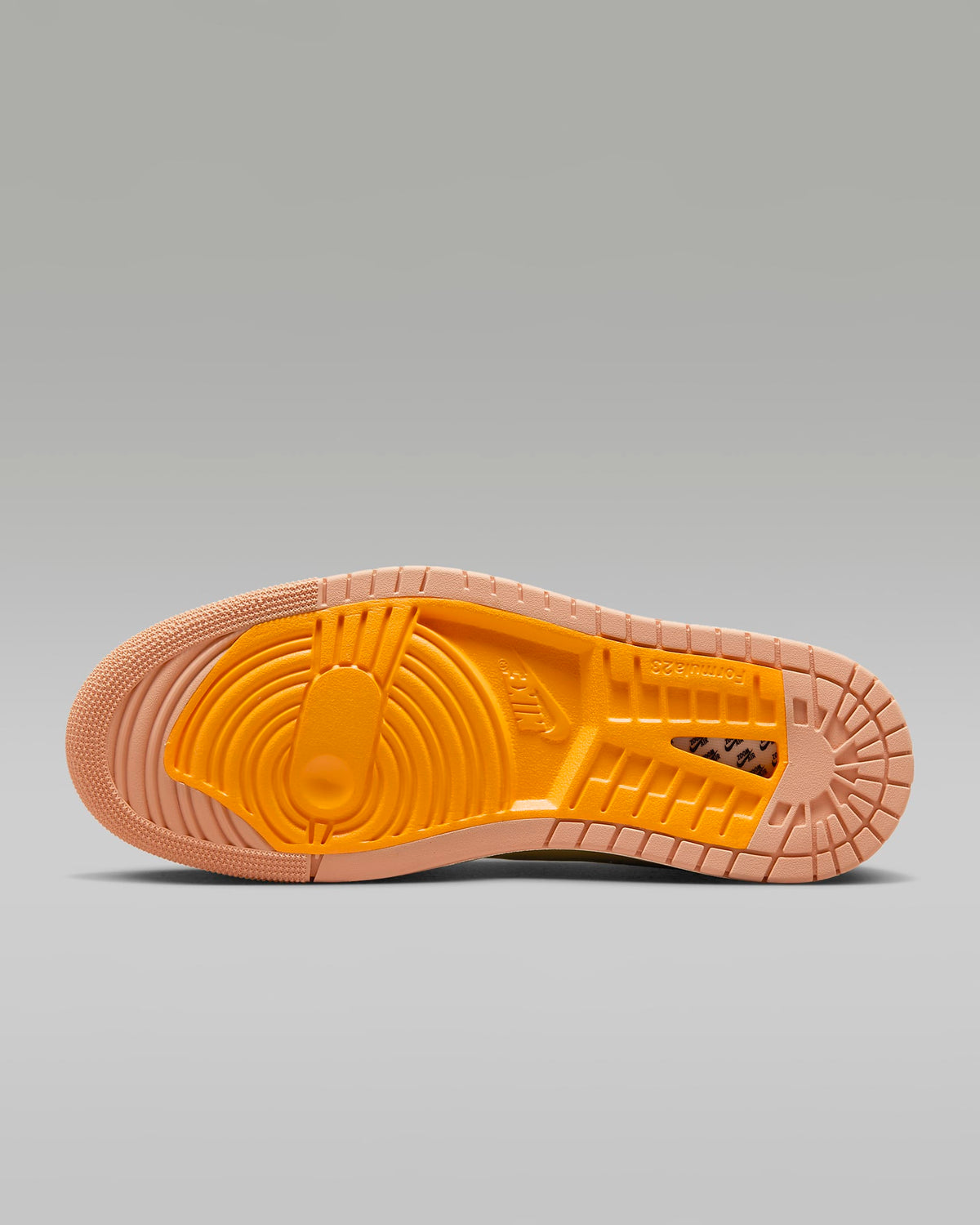 Air Jordan 1 Zoom CMFT 2 Vivid Orange/Celestial Gold