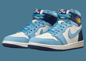 AIR JORDAN 1 HIGH OG FIRST IN FLIGHT