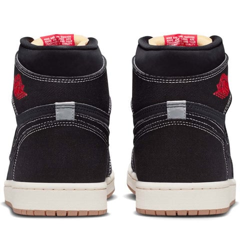 Air Jordan 1 Retro High Flight Club