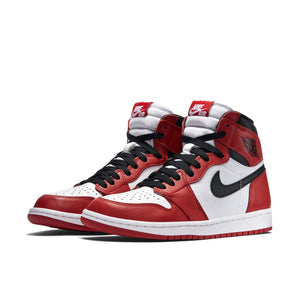 Air Jordan 1 Retro High OG Chicago 2015