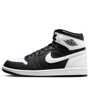 Air Jordan 1 Retro High OG Black White