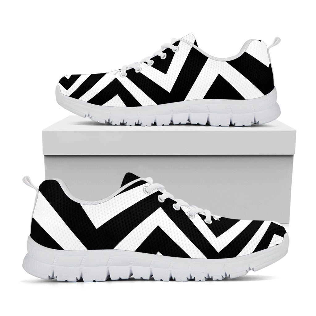 Black And White Zigzag Dazzle Print White Running Shoes