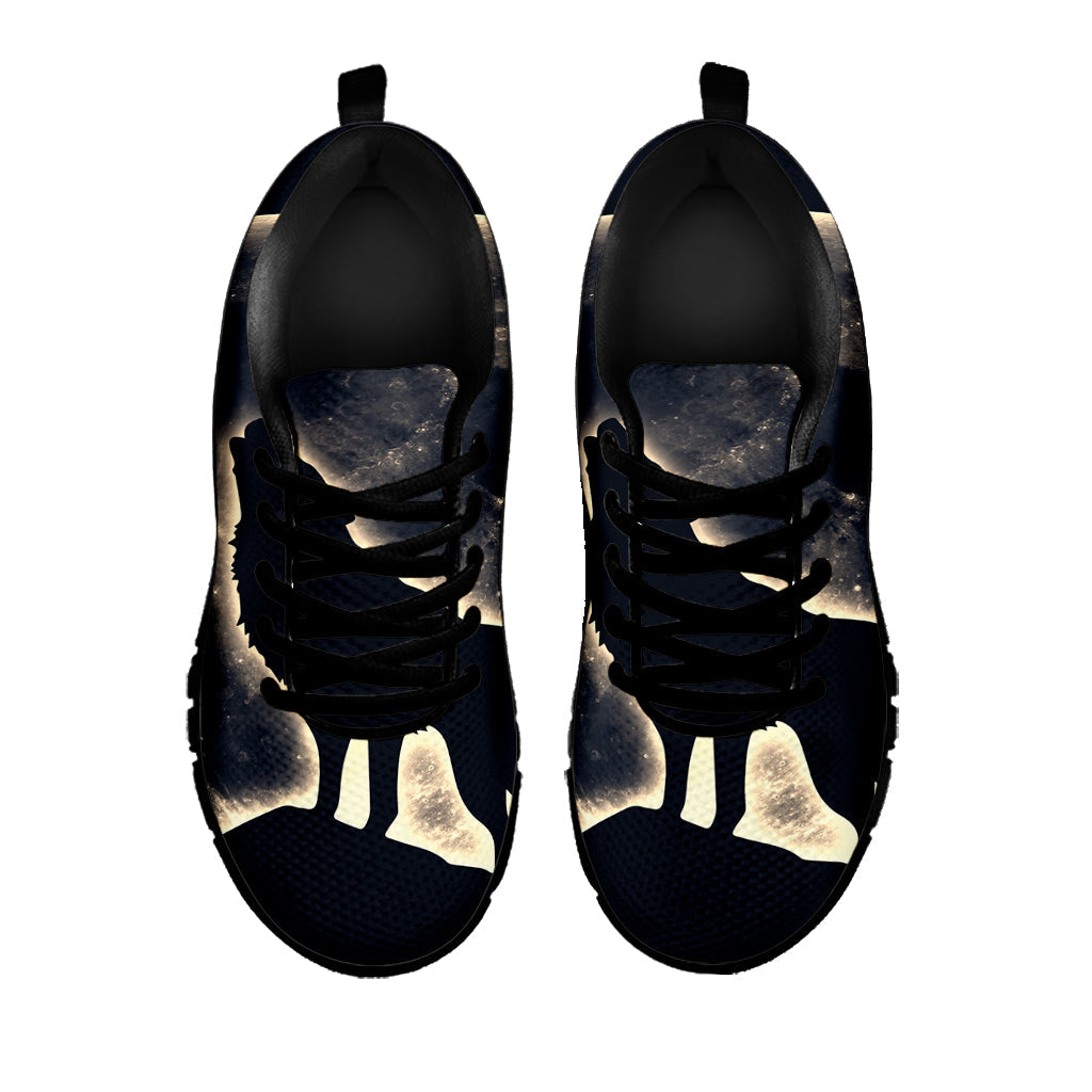 Full Moon Howling Wolf Print Black Running Shoes