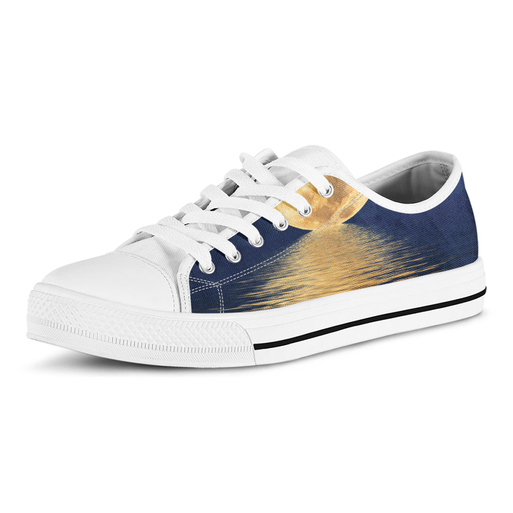 Moonlight On The Sea Print White Low Top Sneakers