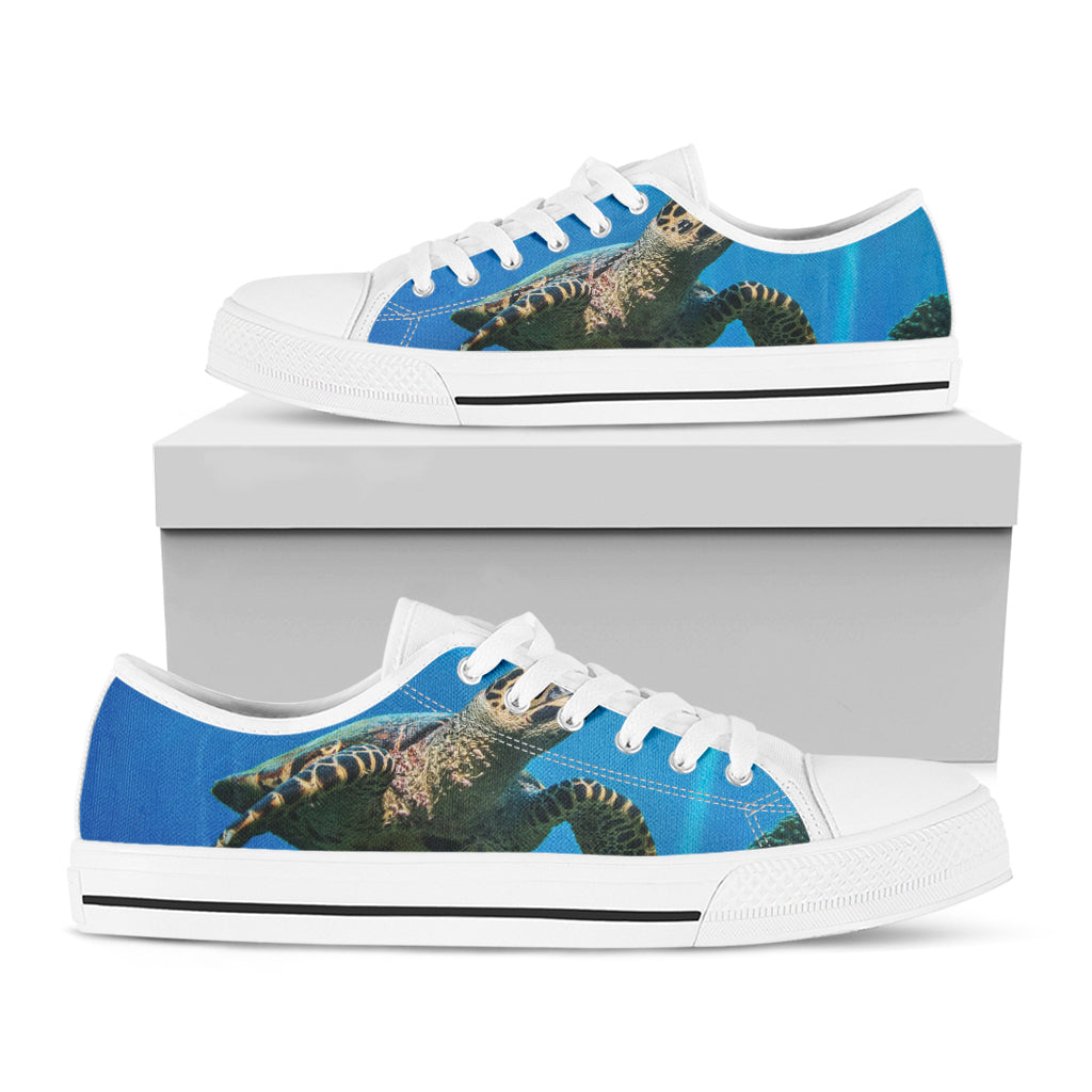 Sea Turtle Underwater Print White Low Top Sneakers