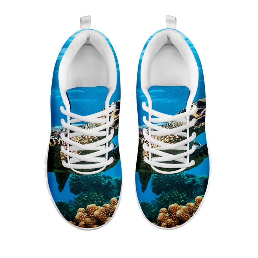 Sea Turtle Underwater Print White Running Shoes