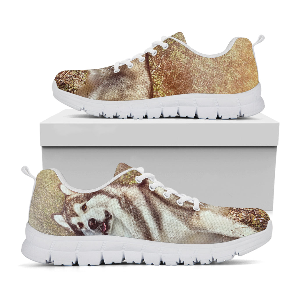 Vintage Alaskan Malamute Print White Running Shoes