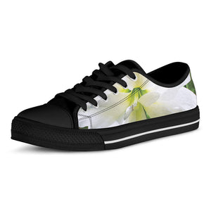 White Amaryllis Print Black Low Top Sneakers