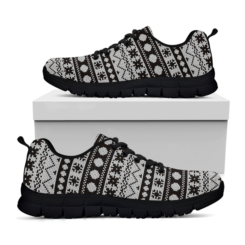 White And Black Knitted Pattern Print Black Running Shoes